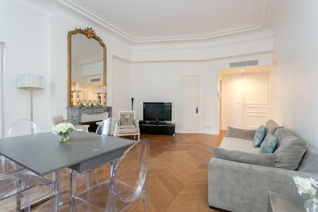 Royal And Luxury Palace Paris Exteriör bild